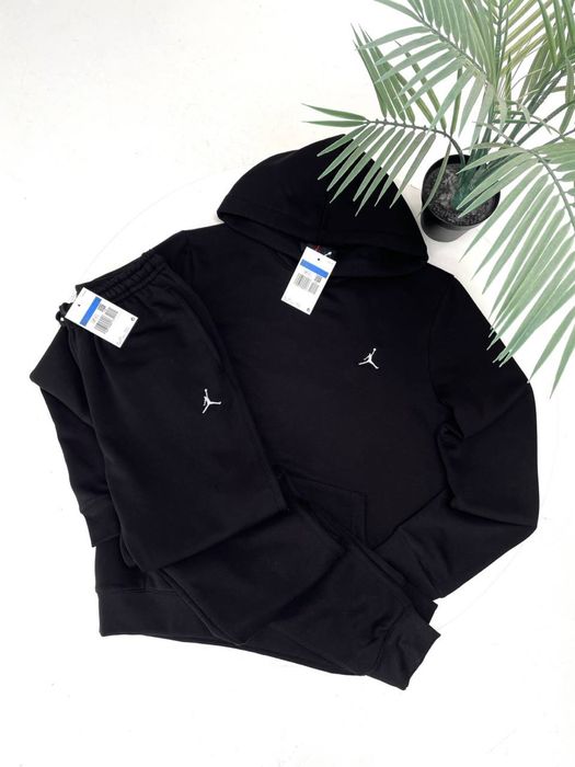 Спортивний костюм Jordan Essential чорний/ чоловічий костюм джордан