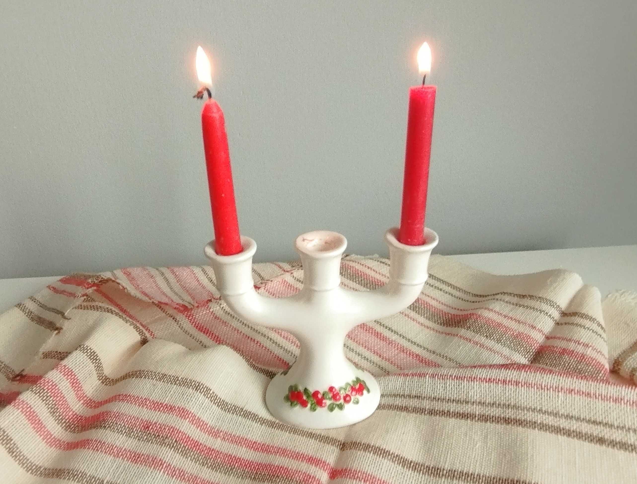 Ceramiczny mały świecznik szwedzki z lat 80.
