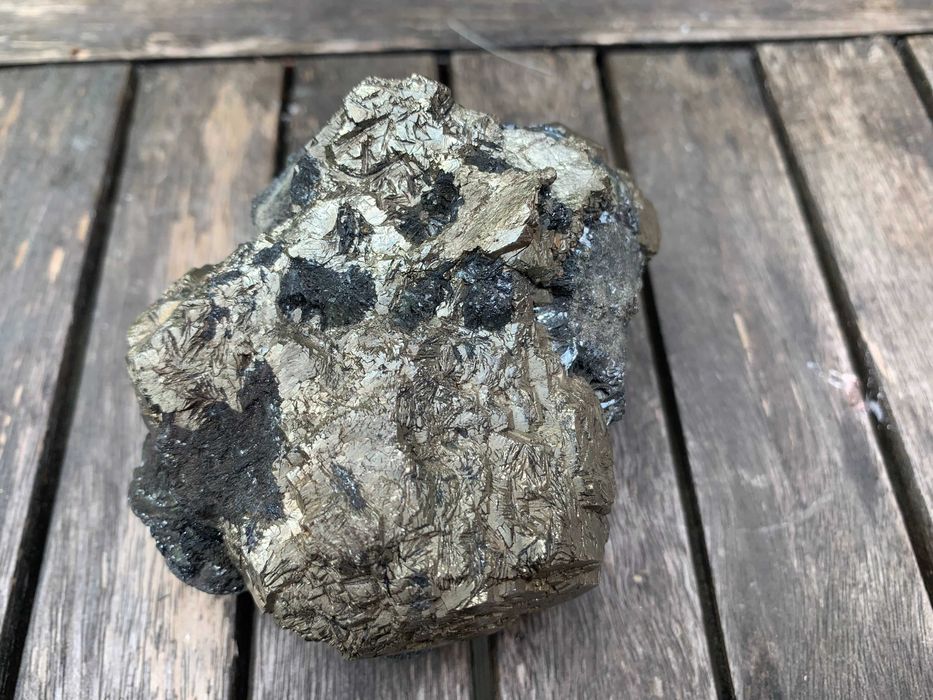 minerał piryt, rzadki piękny okaz 835 g !