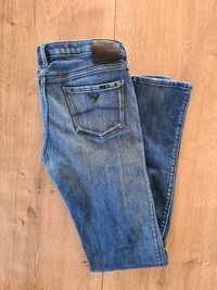 Spodnie Jeans Armani Jeans, Lotus, elastyczne

r. 29 (38) Slim fit