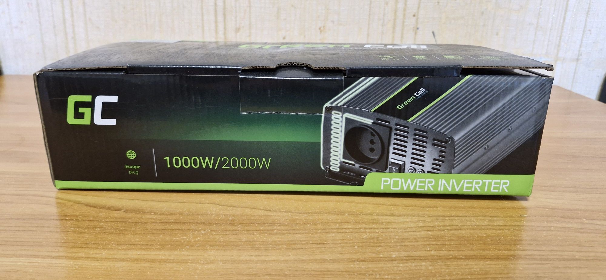 ІНВЕРТОР Green Cell inv08 12v-220v 1000w