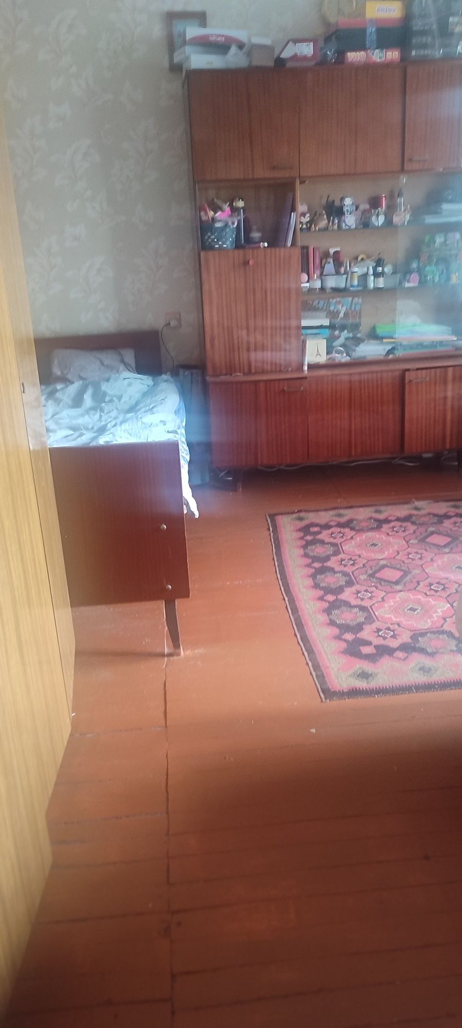 Продам 1-х.кім. вул.Зігмунта Філінського(Л.Шевцовой)