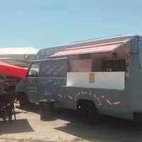 Food Truck / Roulote / Street Food  pronto a trabalhar