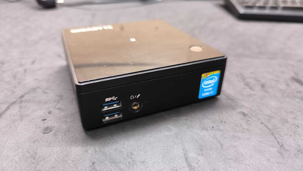 Mini PC Gigabyte GB-BXi7-5500