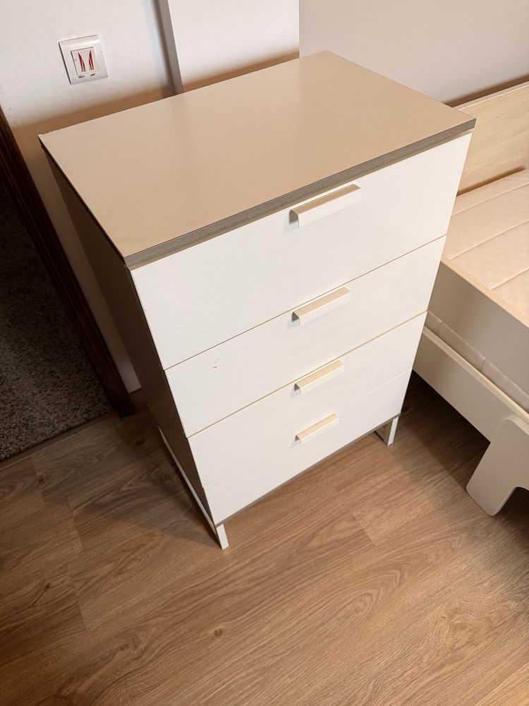 Conjunto mobilia ikea crianca
