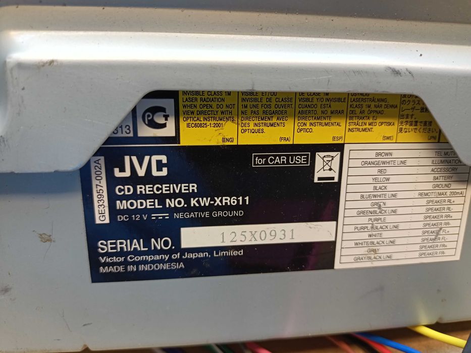 Radio 2 din JVC Kw-xr611  cd mp3 usb aux