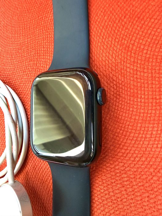 Apple watch series 8 GPS midnight 45 mm