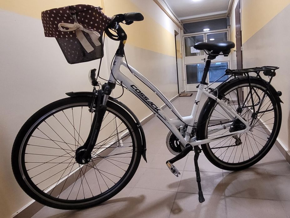 Rower Cossack Patanegra bialy z koszykiem
