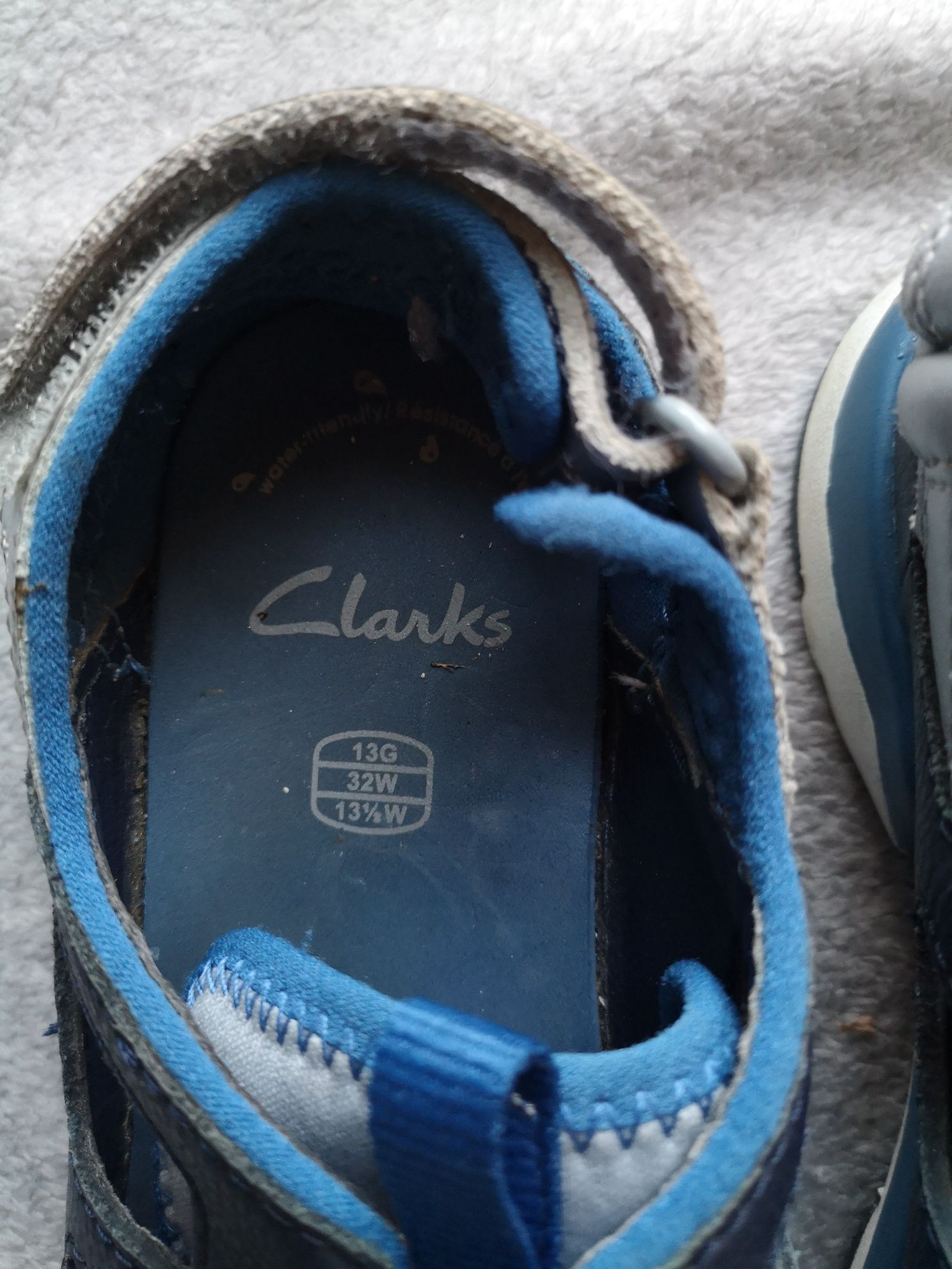 Sandały rozmiar 32 Clarks