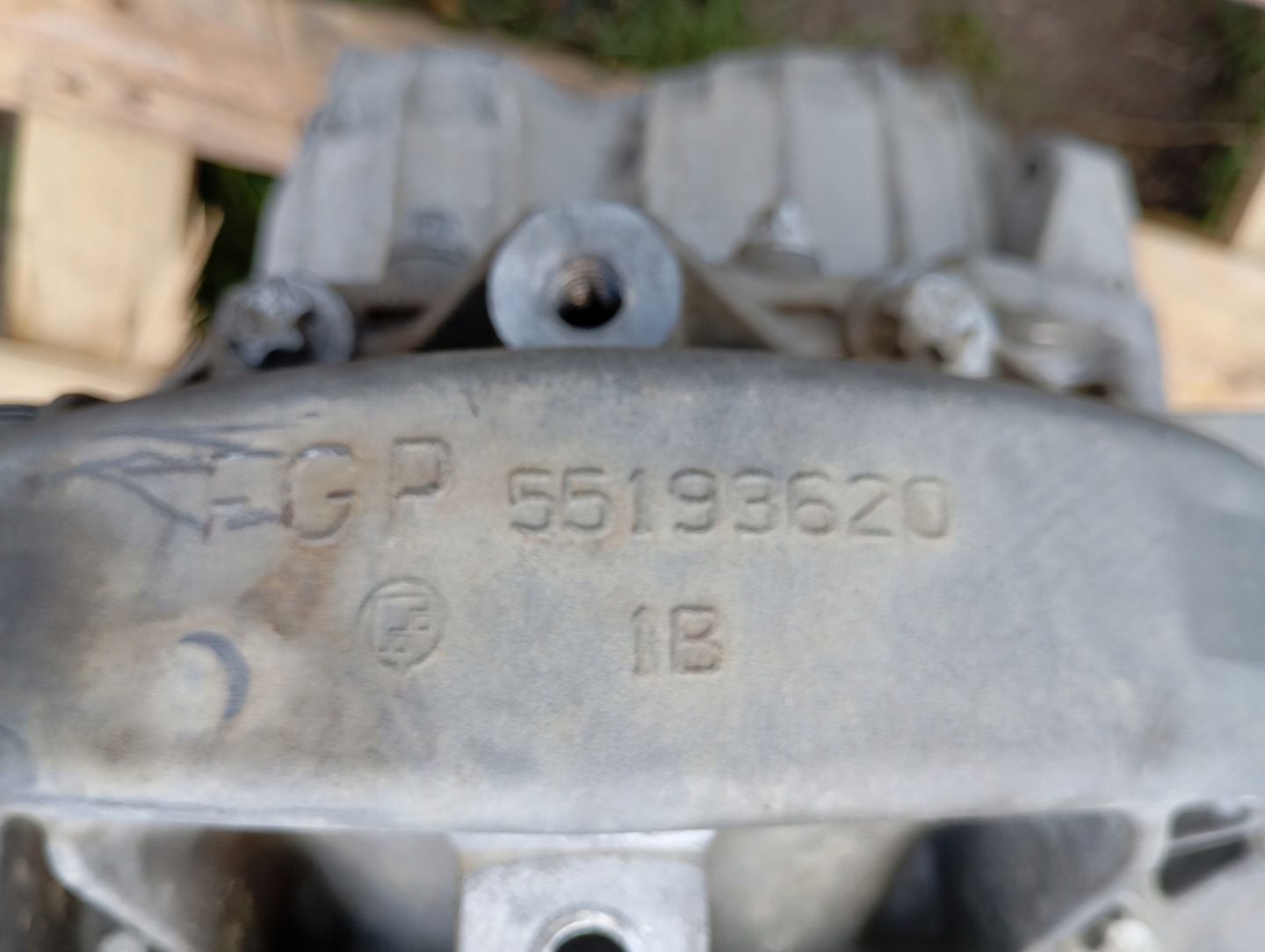 SKRZYNIA BIEGÓW FIAT GRANDE PUNTO 1.9JTD MANUAL 6 BIEGÓW 55192042 55193620