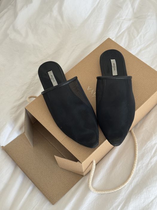 Мюлі Hvoya український бренд