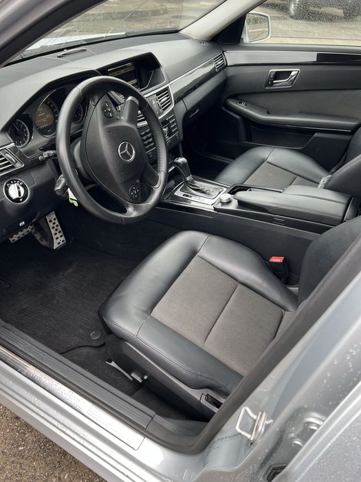 Mercedes E250 cdi AMG (trato de financiamento)