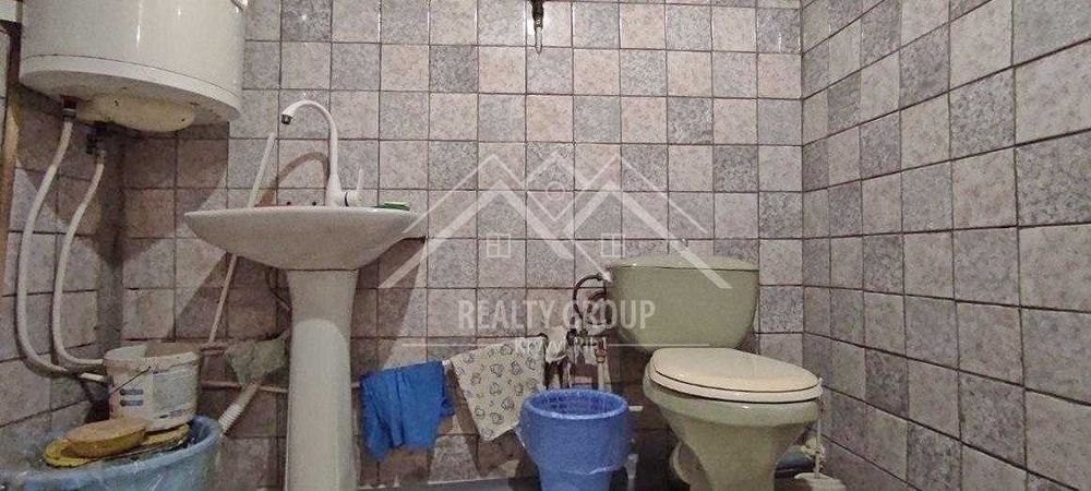 Продається діючий бізнес з приватизованим приміщенням (60 м²)