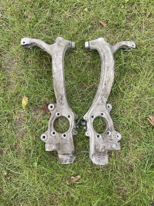 A6 C6 Кулак поворотний audi a6 c6 цапфа ауди а6 с6 2004-2011