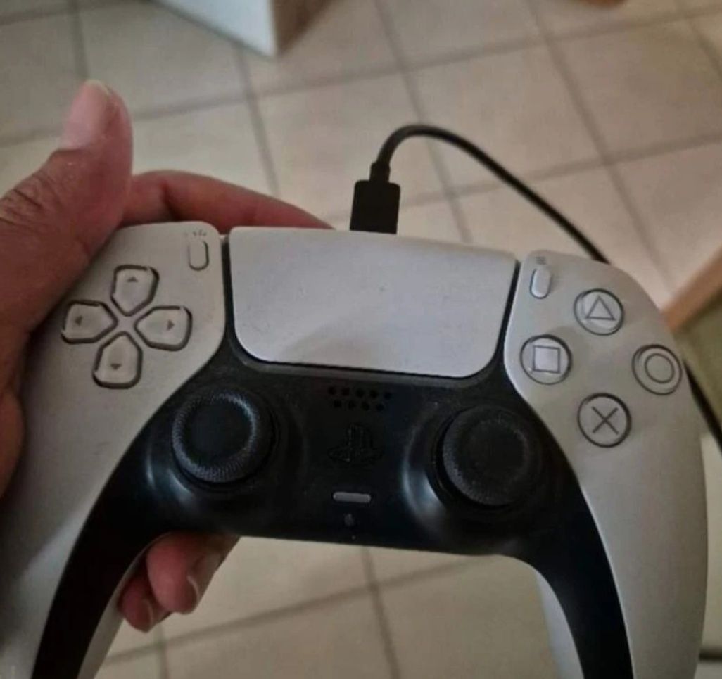 PlayStation 5 1 comando