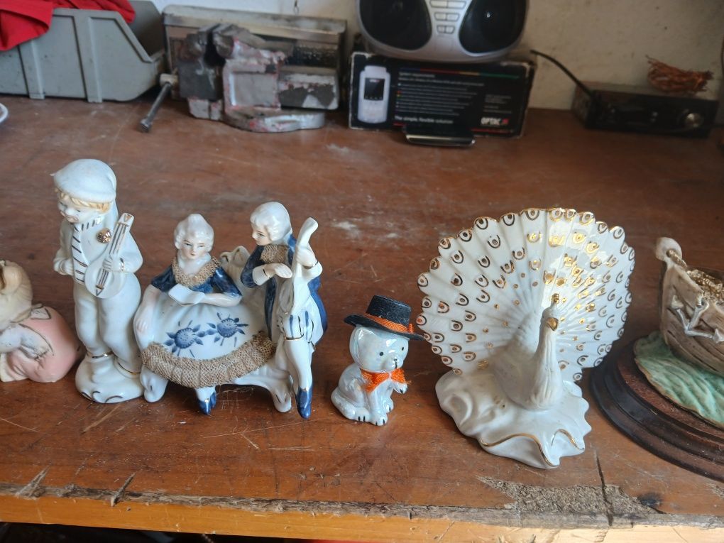 Peças em porcelana