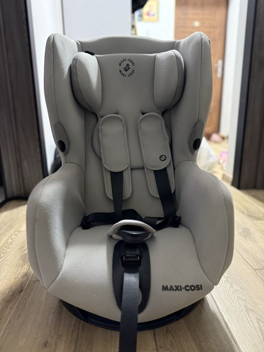 Продам детское автокресло  от 0 до 12 кг