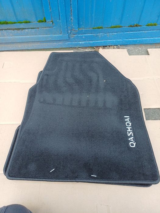 Nowe Oryginalne Dywaniki Nissan Qashqai J10E 05-