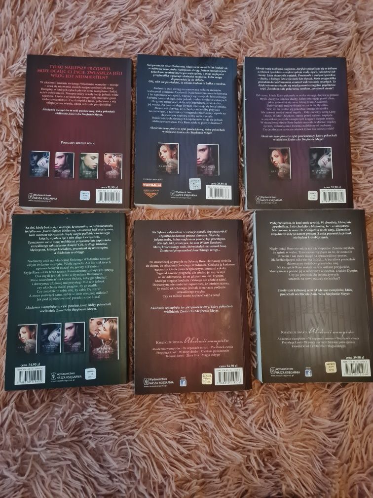 Seria "Akademia wampirów" (6 książek) Richelle Mead