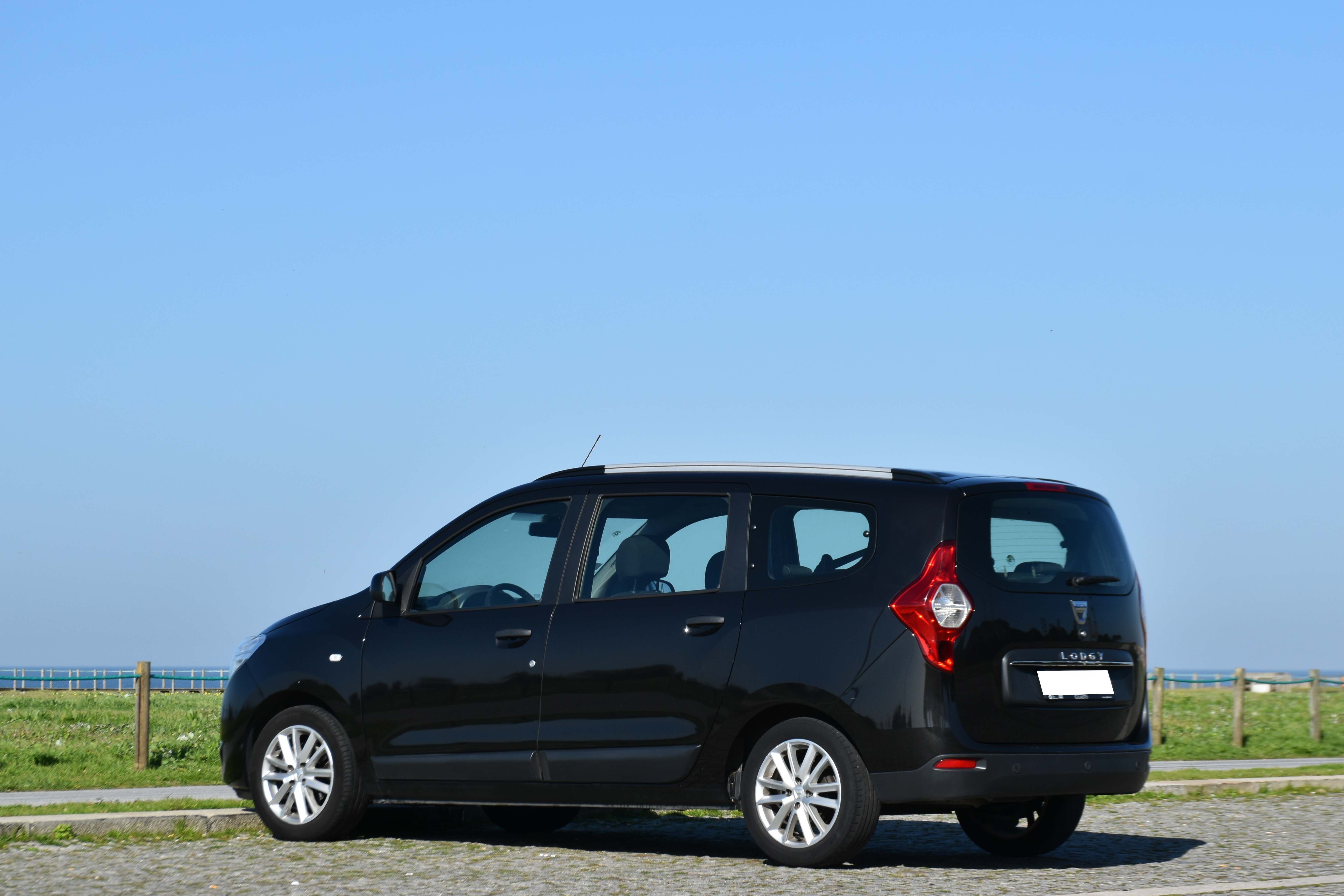 Dacia Lodgy 1.5 Dci - Desde 160€ /mês