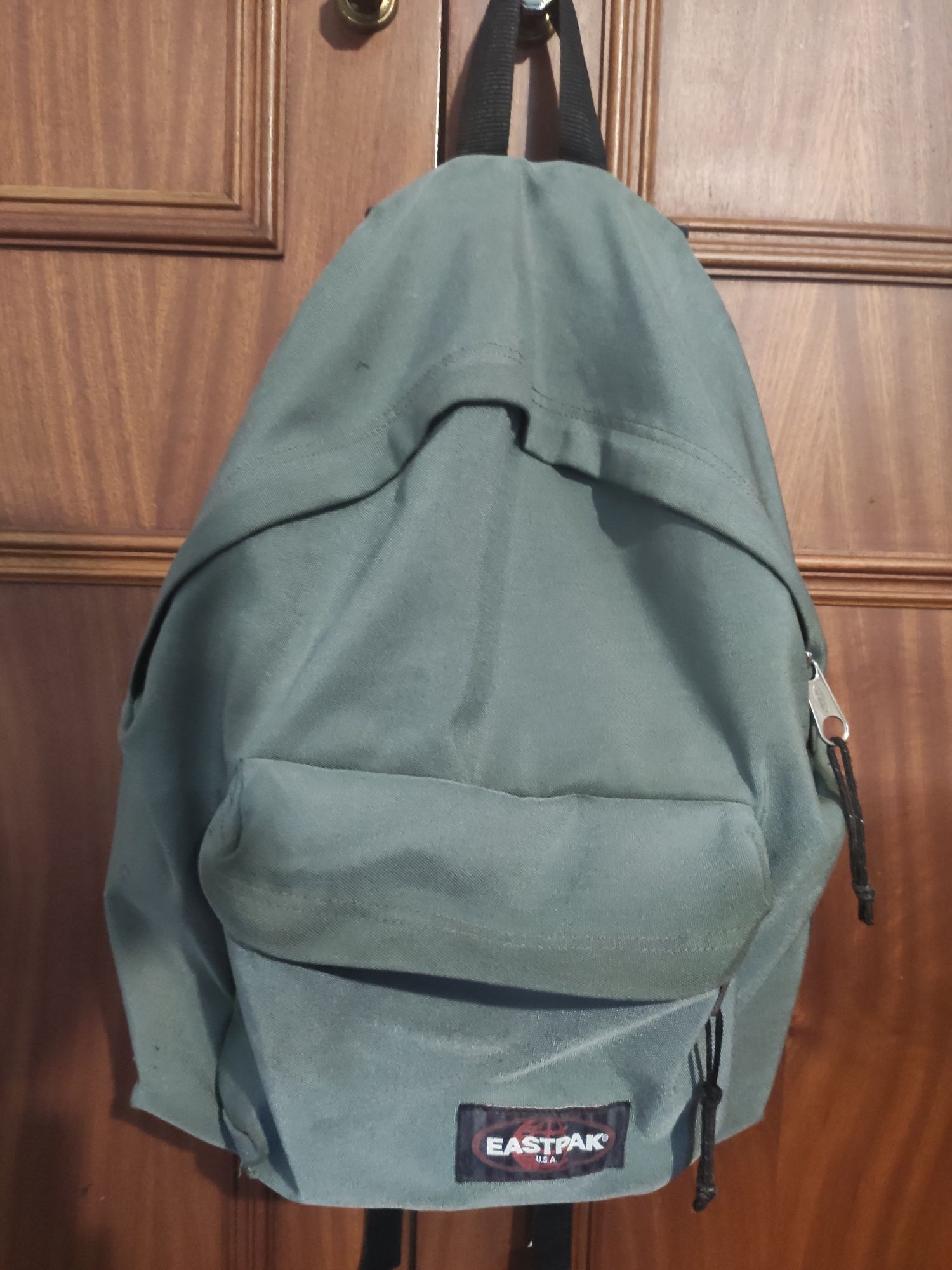 Mochila Eastpak verde