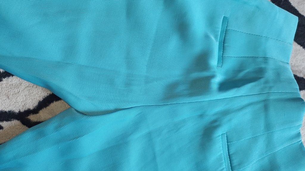 Komplet marynarka r L spodnie XL Zara