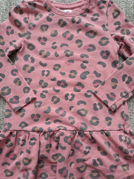 Sukienka różowa panterka Sinsay 122