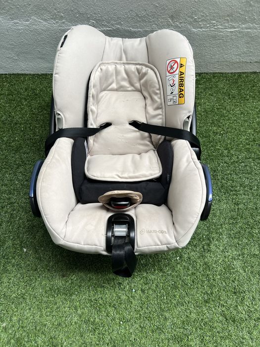 Babycoque Maxi-Cosi, com base para carro