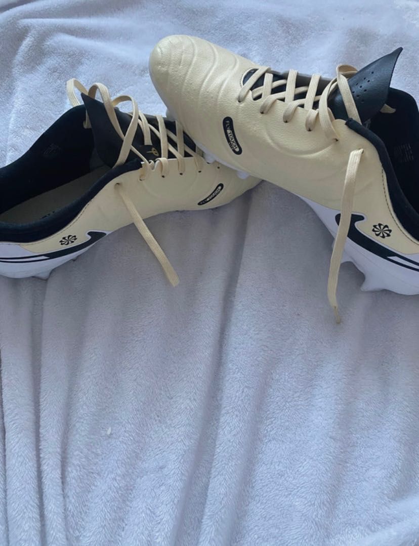 Nike tiempo 10 legend academy korki lanki