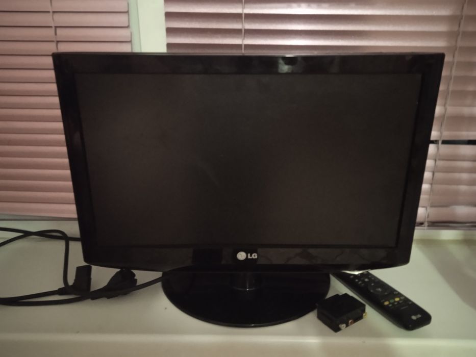 LED Телевізор LG 19*/30*45/     Акція !!