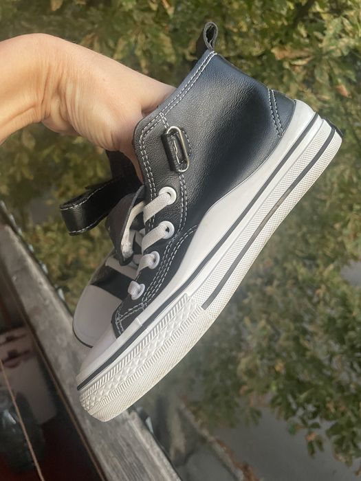 Кеди розмір 32 на дівчинку або хлопця