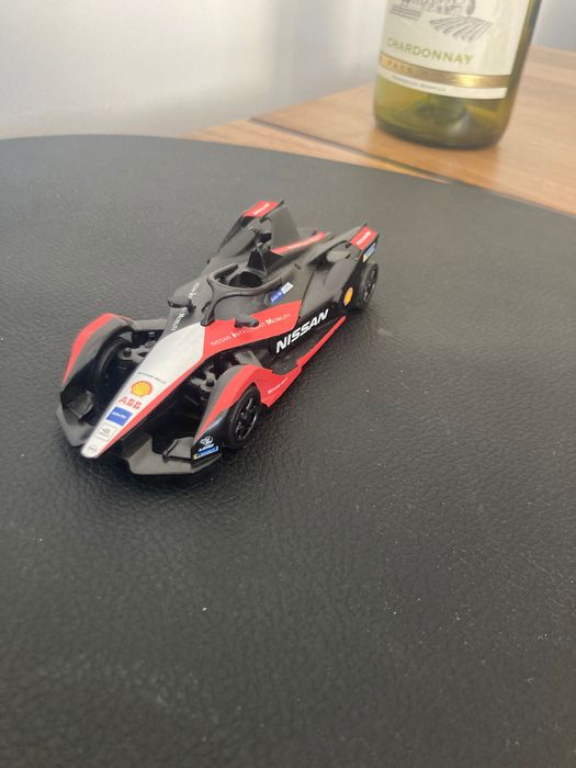 Wyścigówka rc na Bluetooth marki shell.