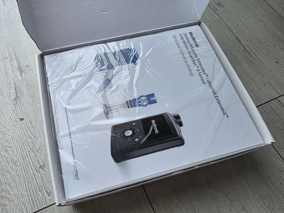 Pompa Insulinowa Medtronic MiniMed 780 G Nowa