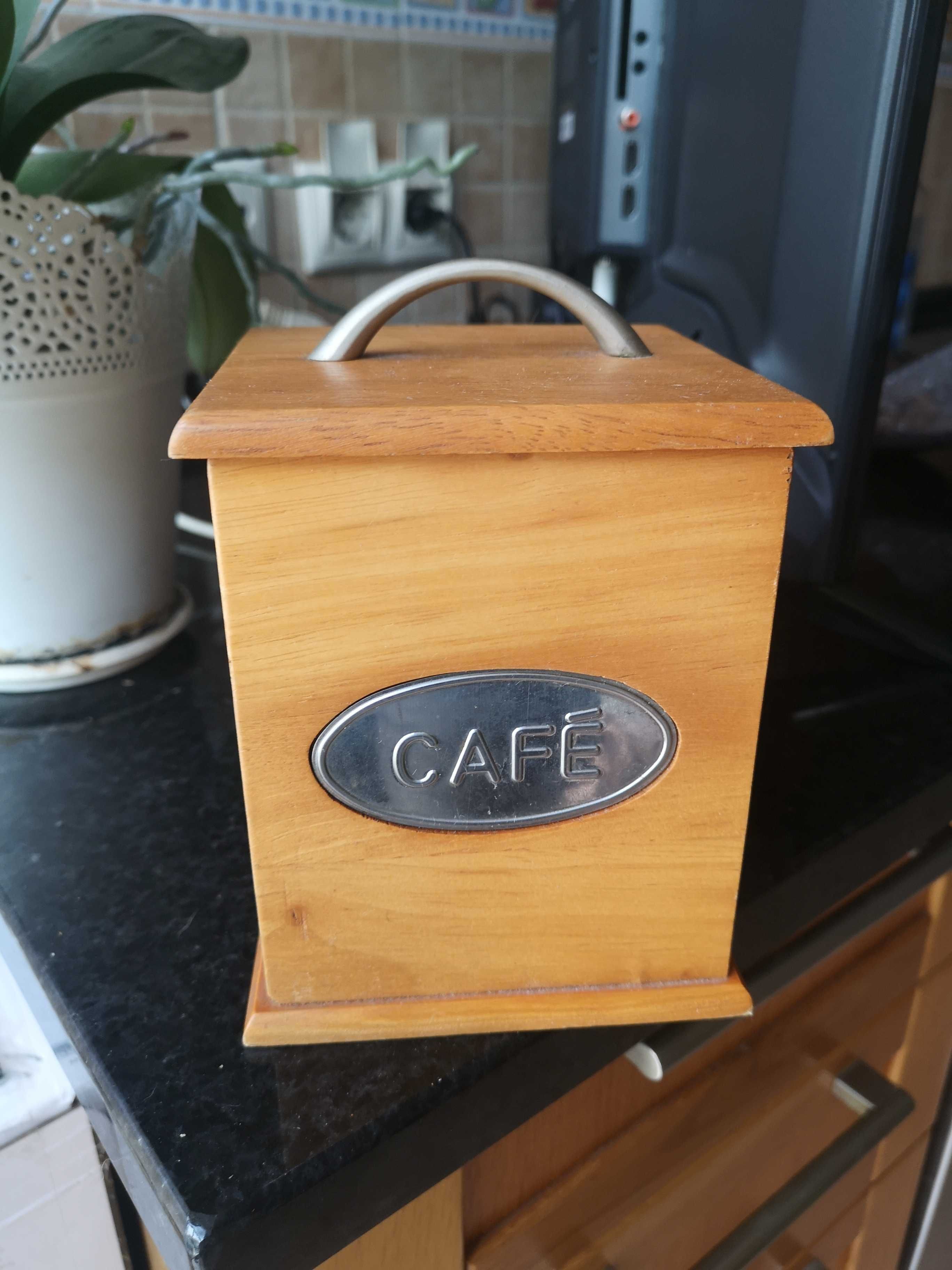 Caixa de Café em madeira