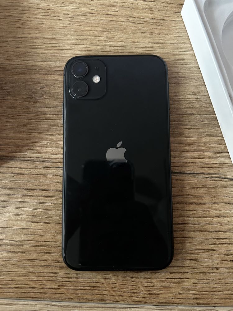 iPhone 11 64GB używany