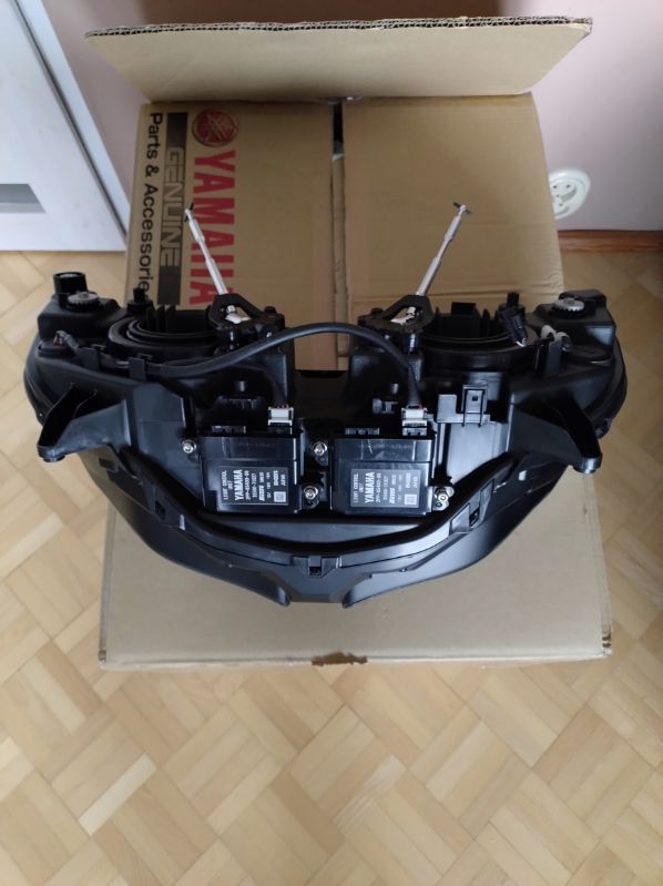 Lampa LED Yamaha FJR 1300, nowa