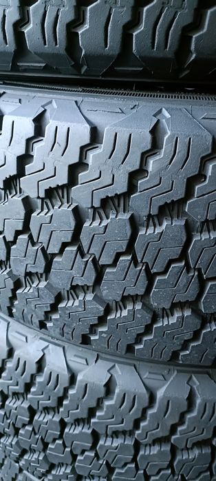 Pneus 275/60/20 Goodyear