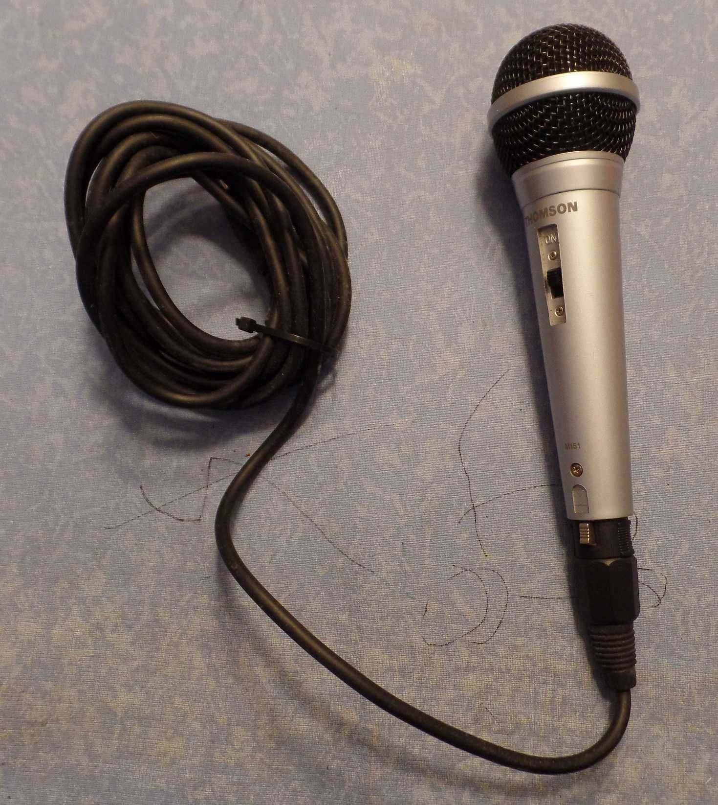 Microfone Thomson M151 (891)