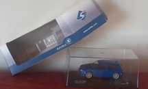 Golf R32 escala 1:43