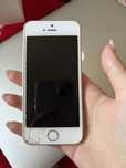 Iphone SE zloty.