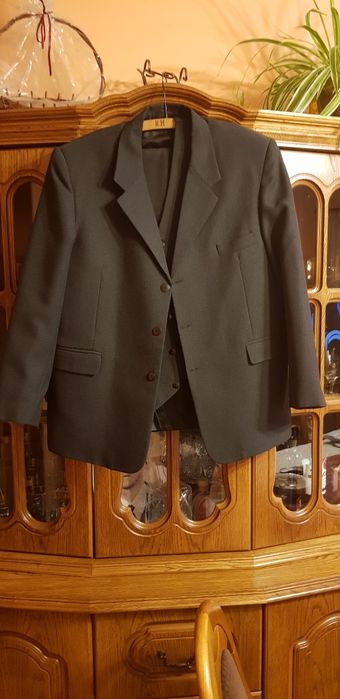 Garnitur męski rozm. 54