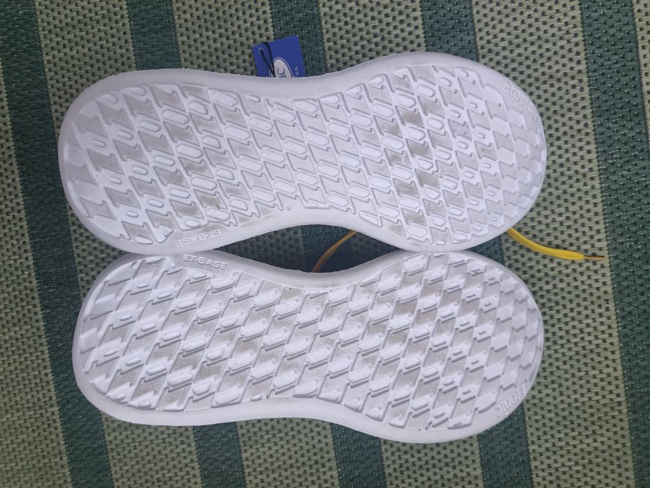 Buty do biegania Etonik (USA) nowe