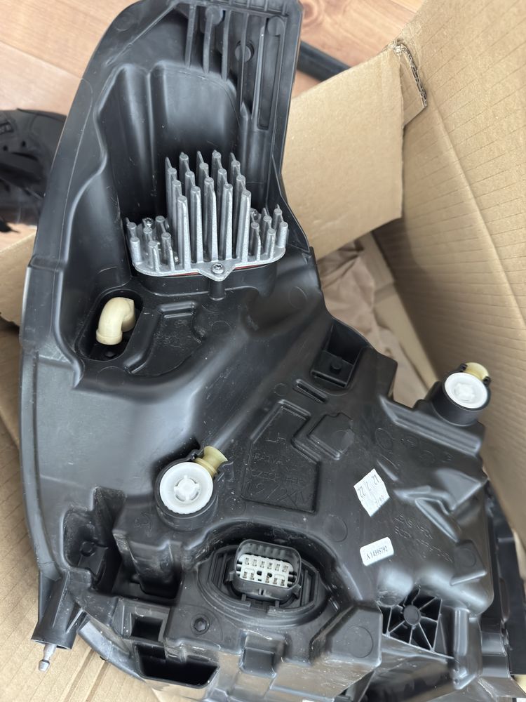 Farol led Ford Focus MK5