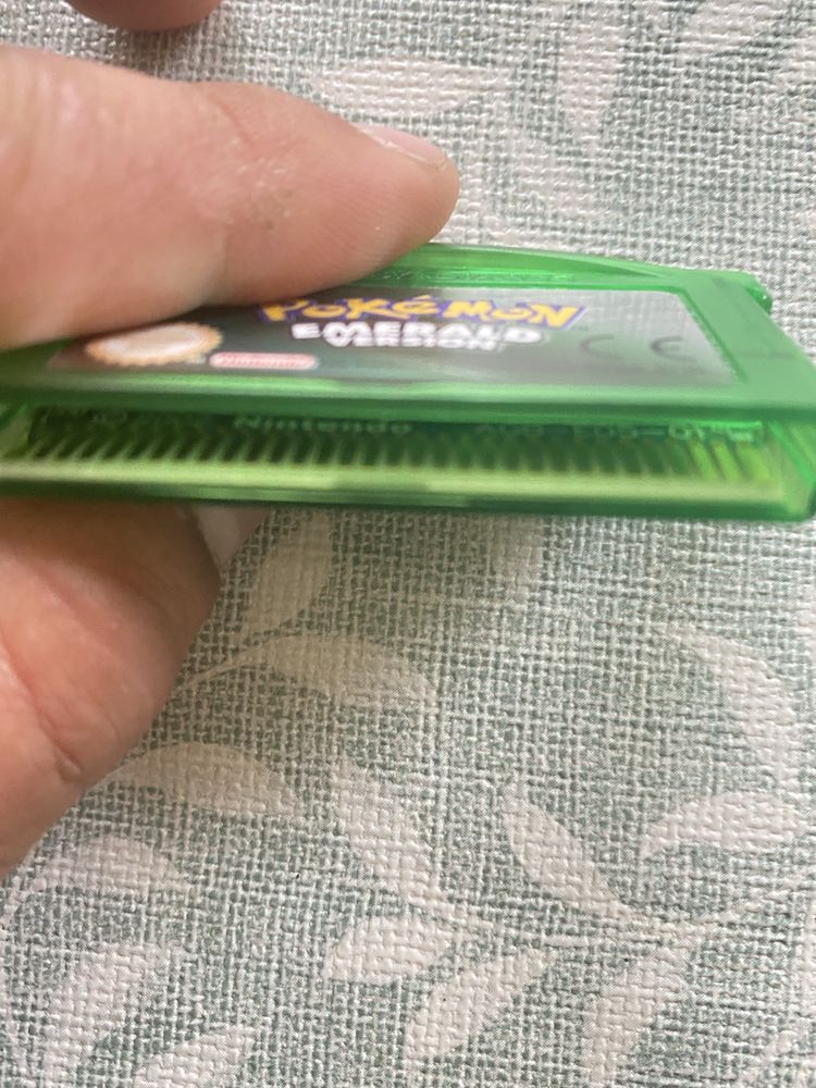 Pokemon  gba emerald