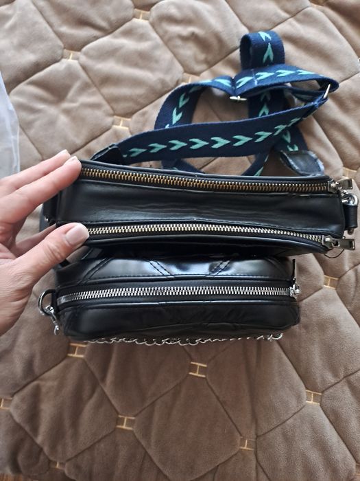 Нові чорні сумочки