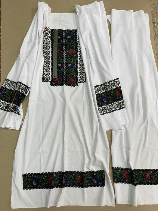 Заготовка Борщівської жіночої вишиванки, сукні, чеський бісер Преціоса