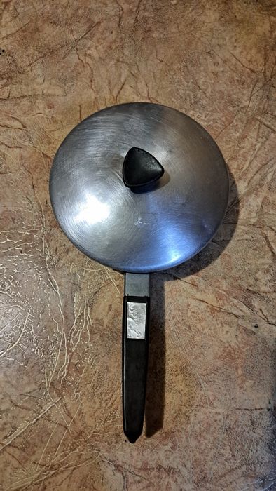 Продам алюмінієву сковороду