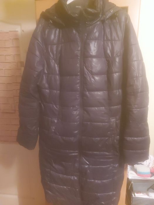 Płaszcz zimowy czarny damski