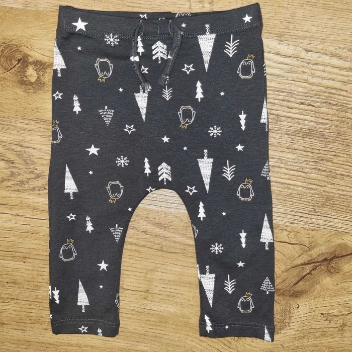 Nowa piżamka niemowlęca rozm.62-68 cm