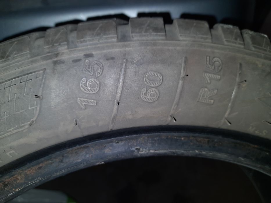 Opony całoroczne 165 60 r15